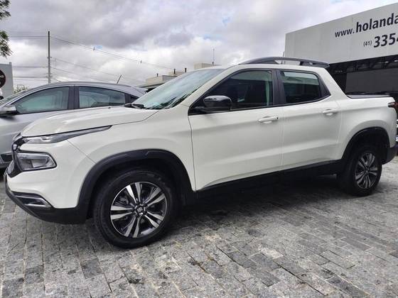 FIAT TORO 1.3 TURBO 270 FLEX FREEDOM AT6 FIAT TORO 1.3 TURBO 270 FLEX FREEDOM AT6